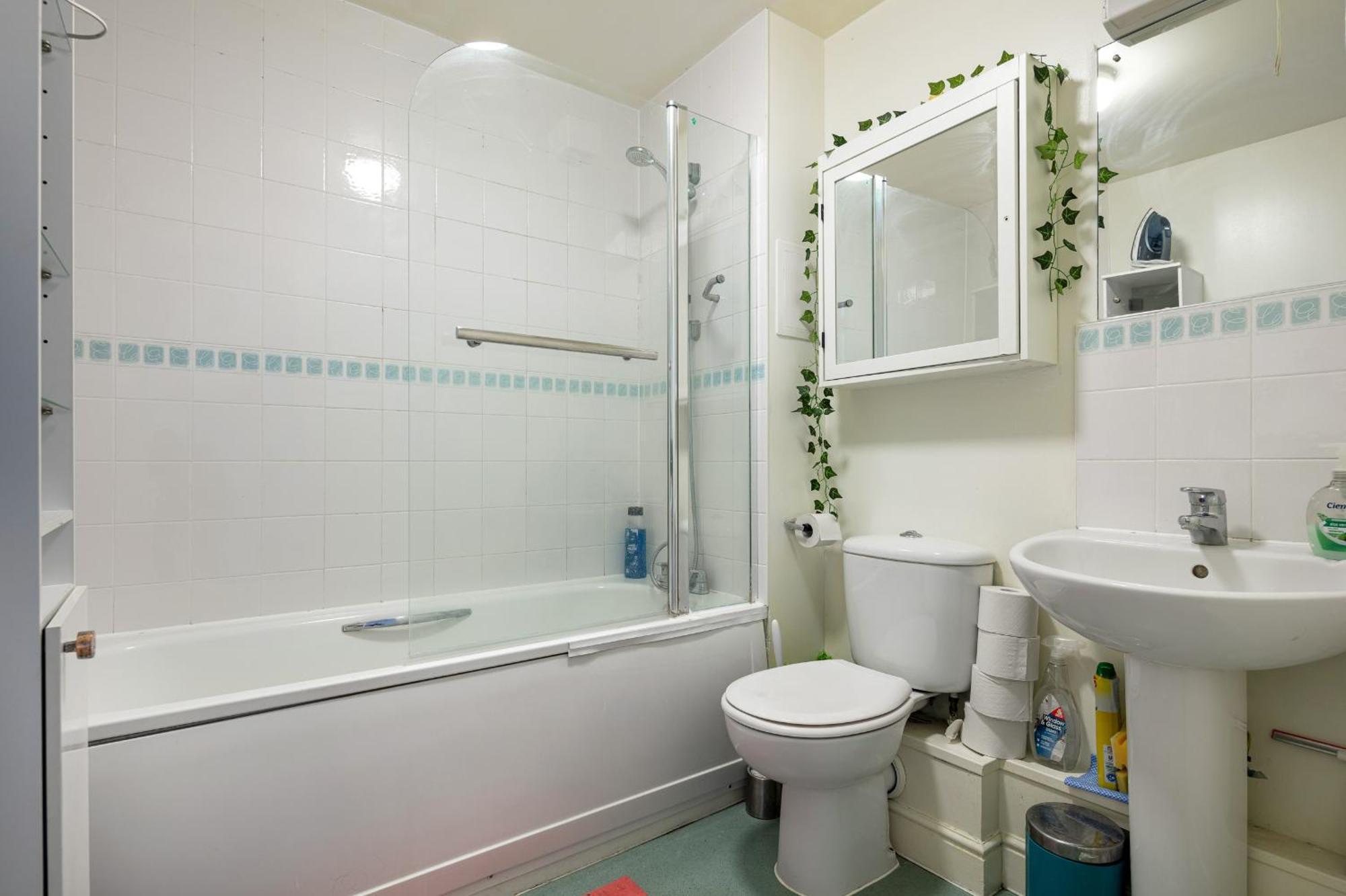 شقة Orange Flat By Lower Regent Canal لندن المظهر الخارجي الصورة