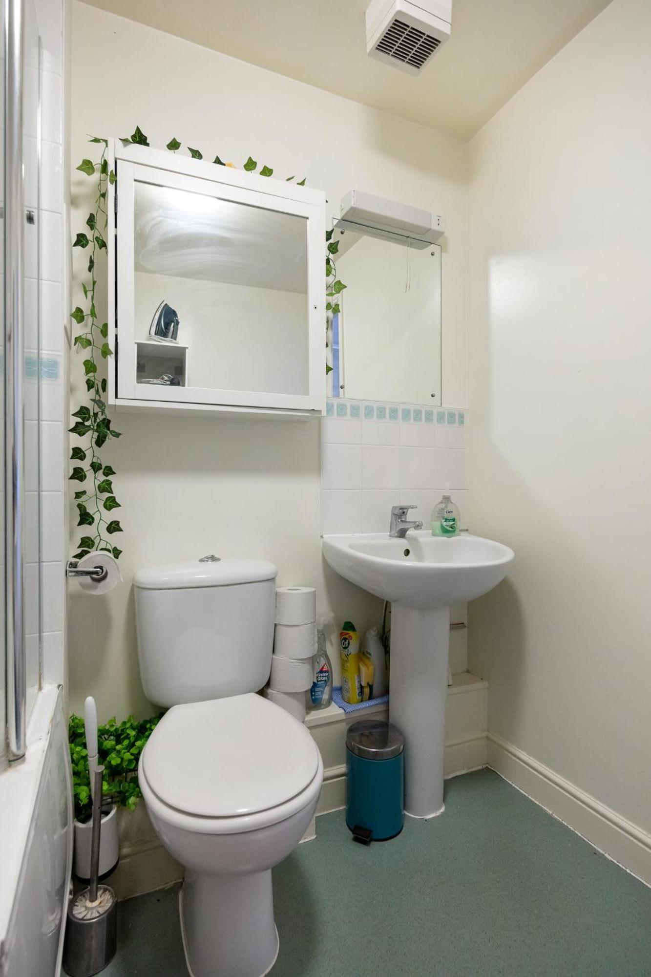شقة Orange Flat By Lower Regent Canal لندن المظهر الخارجي الصورة